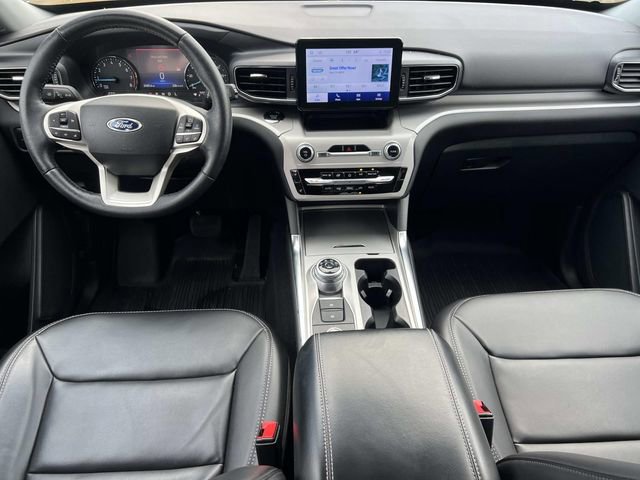 Certified 2023 Ford Explorer XLT w/ Equipment Group 202A image 16