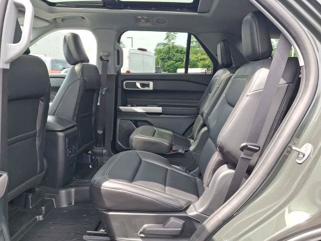 Certified 2023 Ford Explorer XLT w/ Equipment Group 202A AWD/4WD image 26