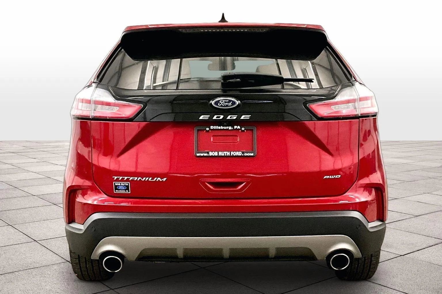 Certified 2023 Ford Edge Titanium image 4