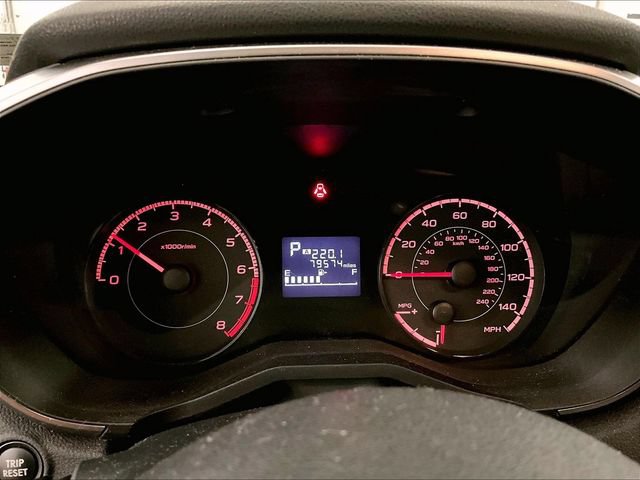 Used 2018 Subaru Crosstrek 2.0i Premium w/ Moonroof Package AWD/4WD image 19