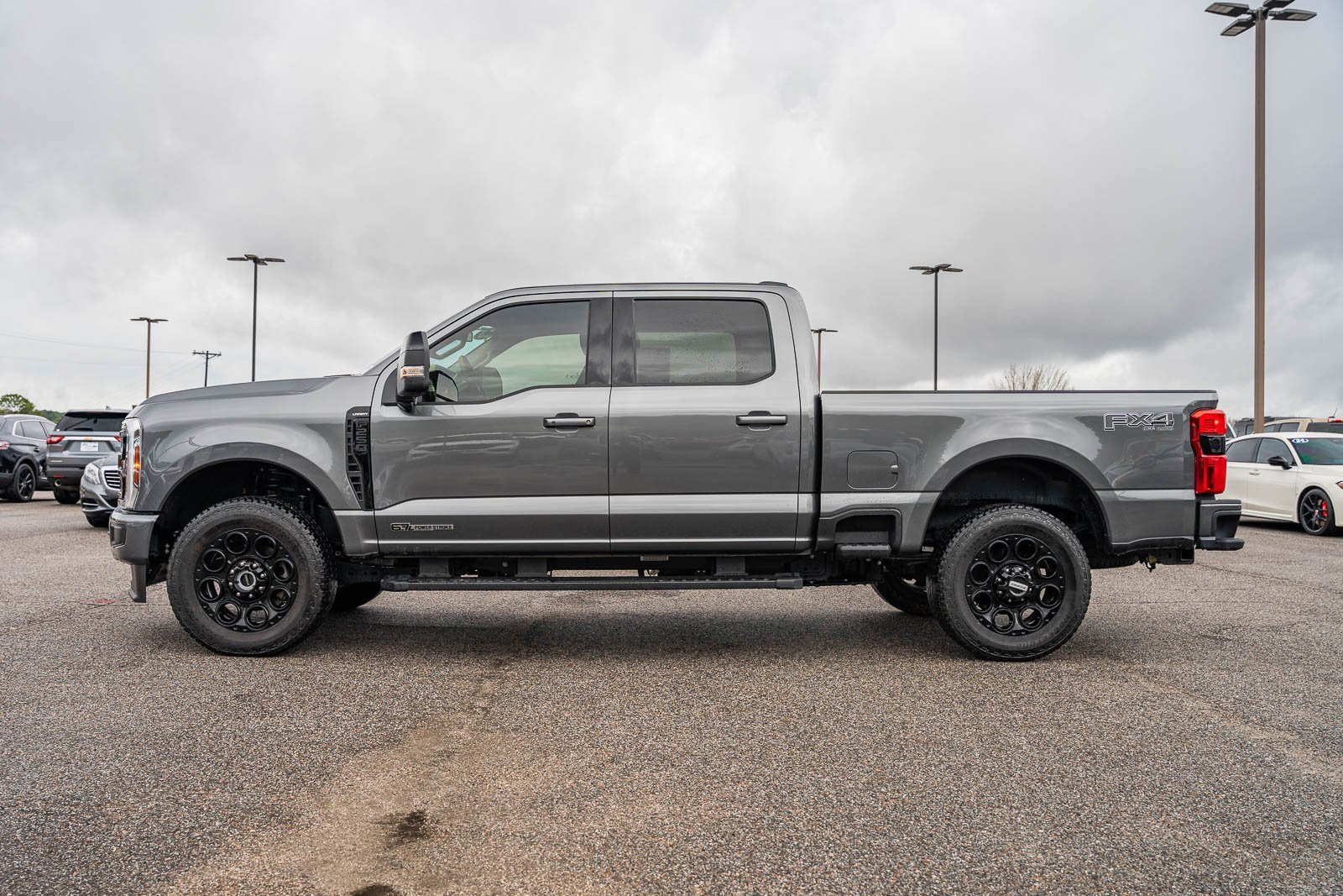 Certified 2025 Ford F250 Lariat w/ Black Appearance Package image 4