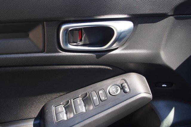 Used 2025 Honda Civic Sport image 19