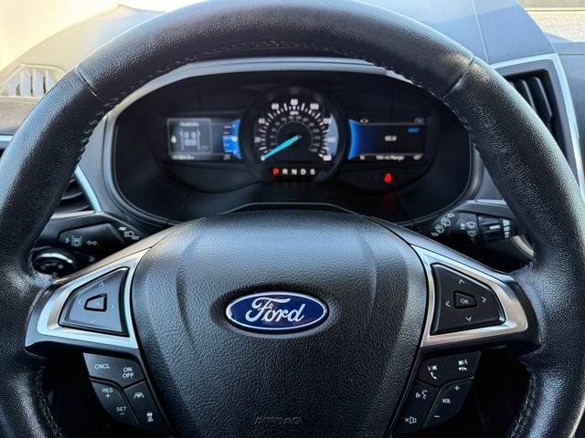 Certified 2022 Ford Edge Titanium w/ Equipment Group 301A image 19