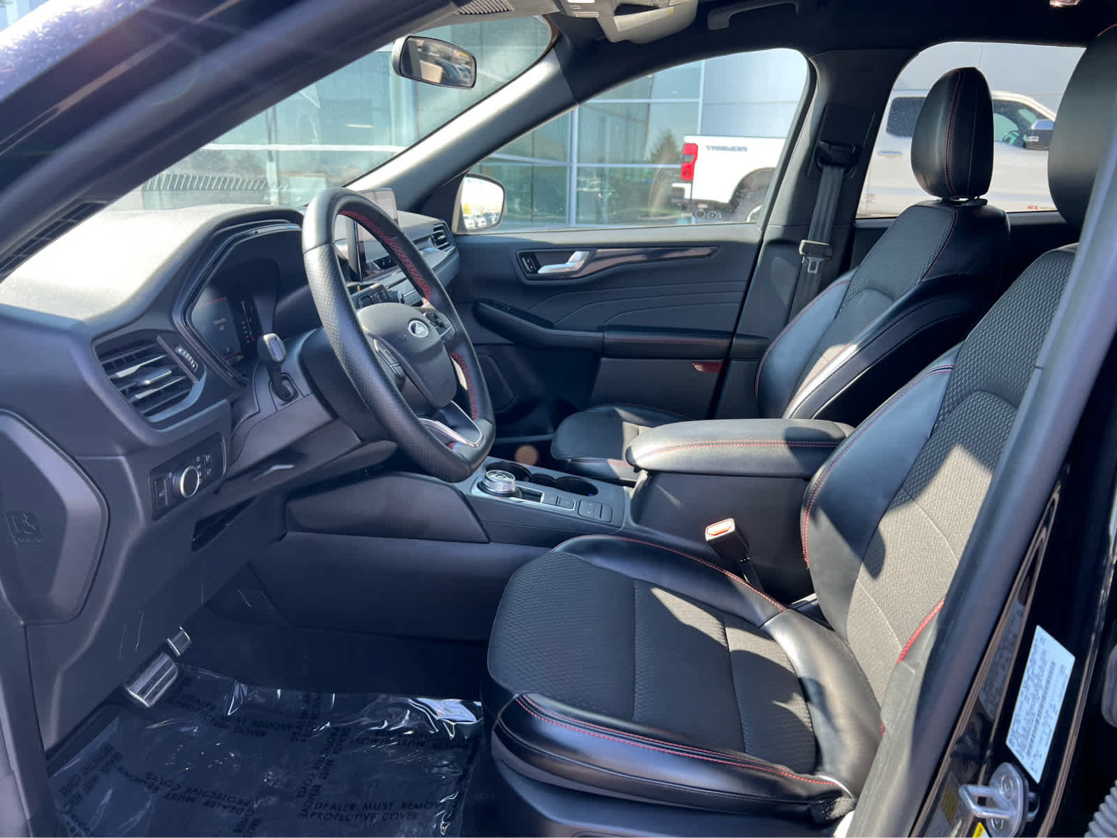 Certified 2024 Ford Escape ST-Line AWD/4WD image 27