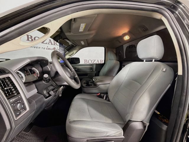 Used 2017 RAM 1500 Express RWD image 21