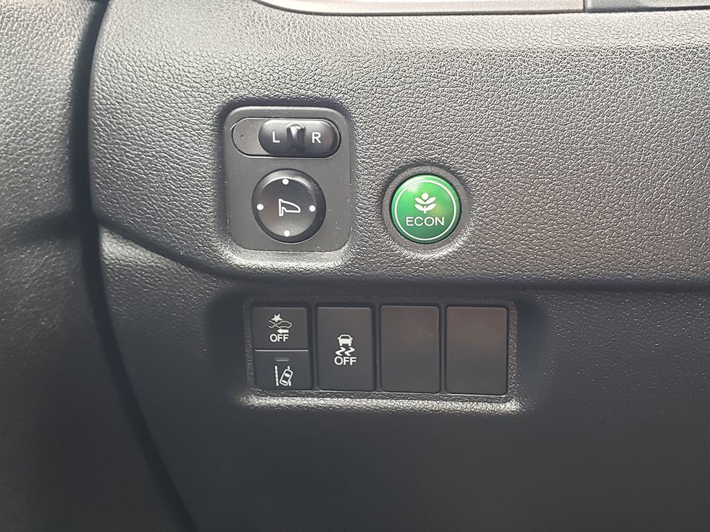 Used 2020 Honda Pilot LX image 26