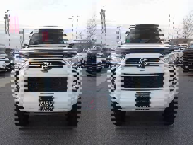 Used 2020 Toyota 4Runner SR5 Premium image 5