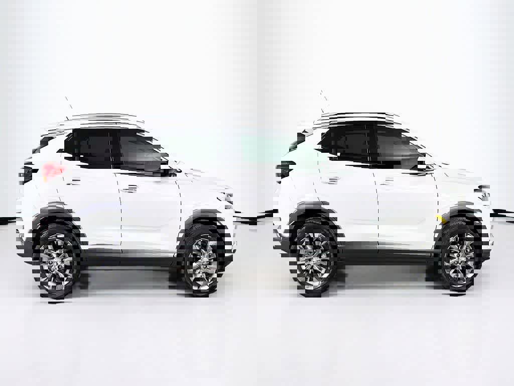 Used 2022 Buick Encore GX Essence w/ Experience Buick Package image 25