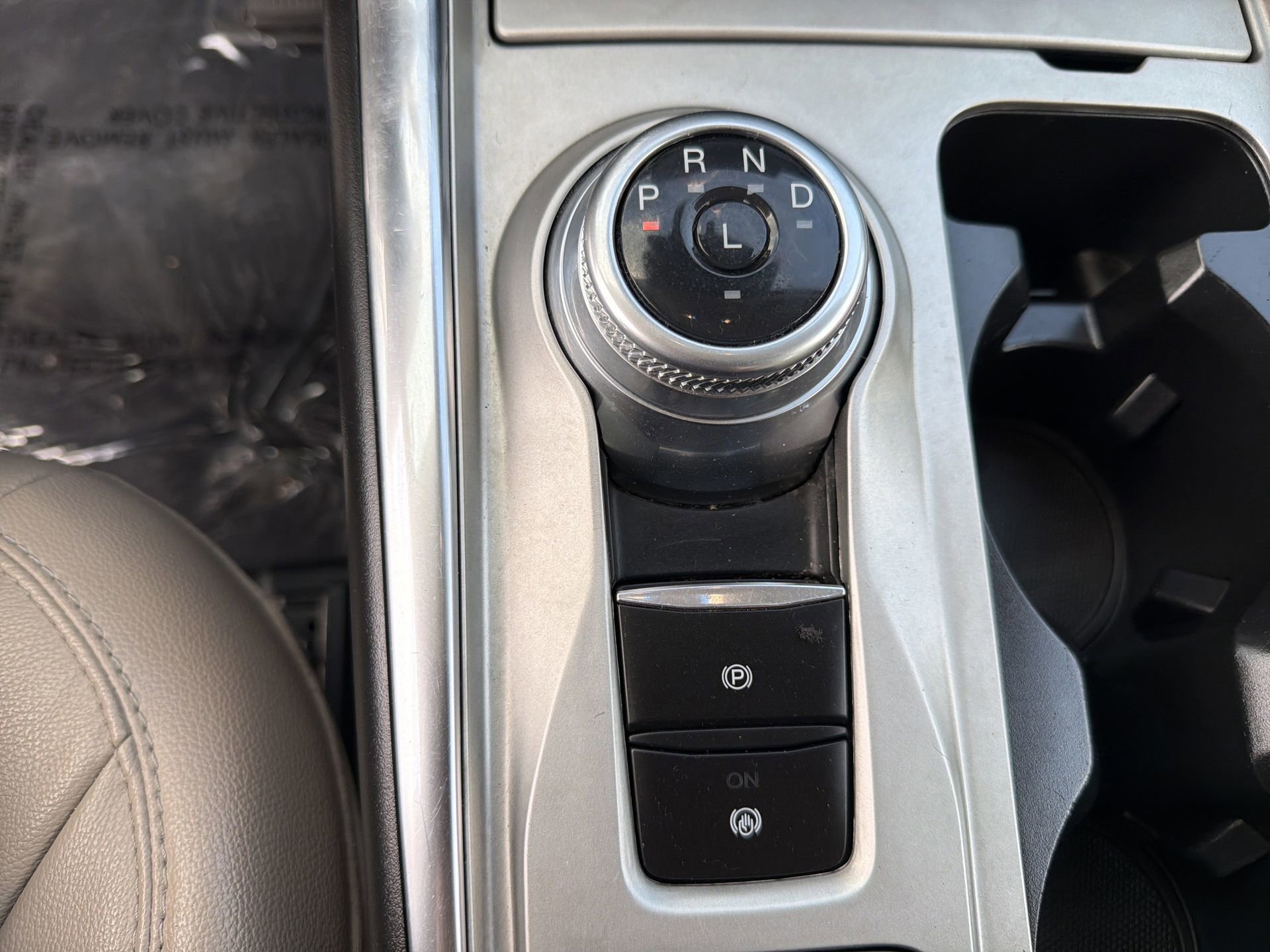 Certified 2023 Ford Explorer Limited image 16