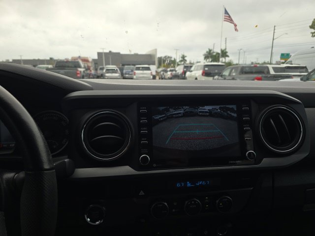 Used 2022 Toyota Tacoma TRD Off-Road w/ Technology Package RWD image 13
