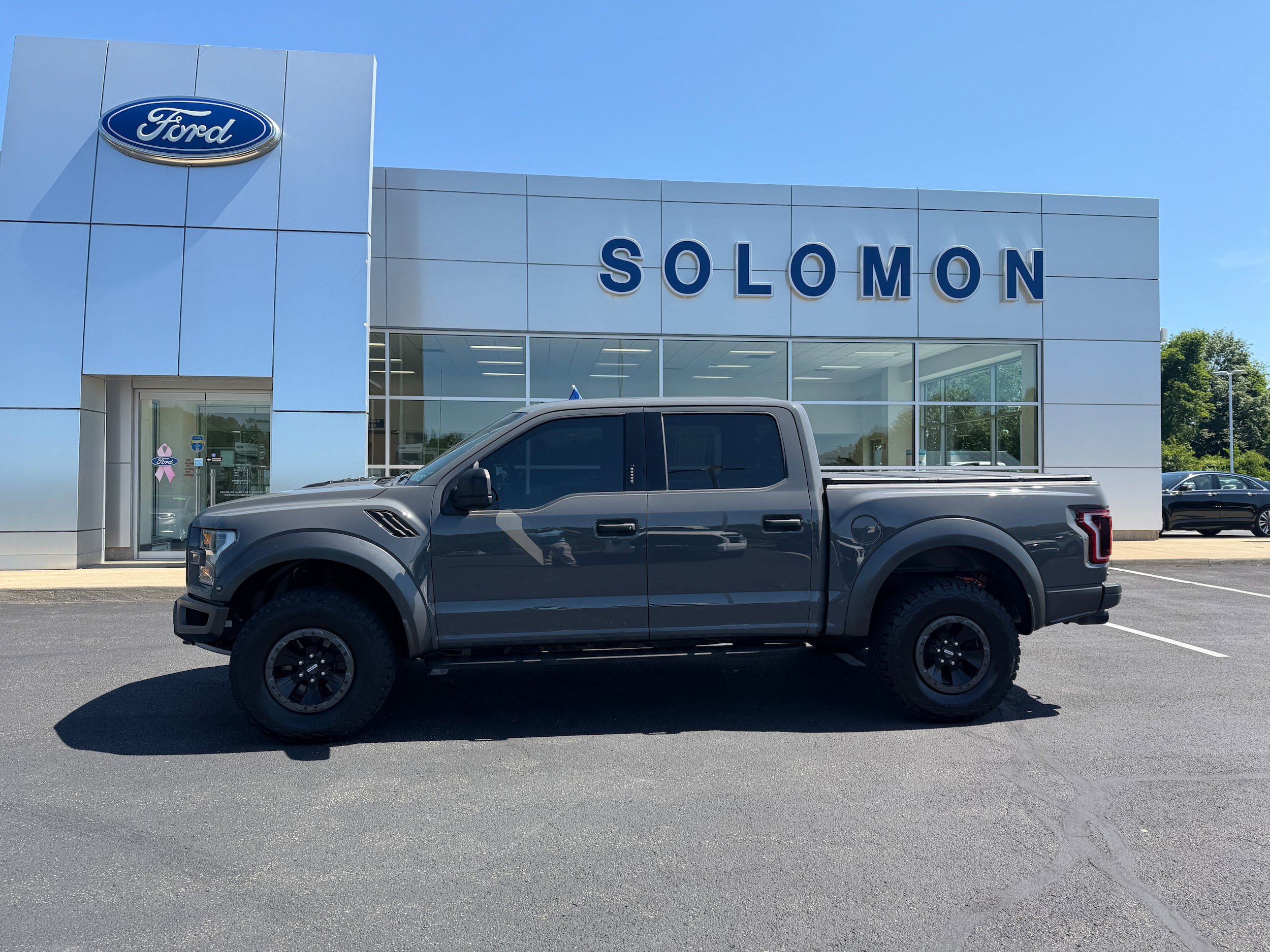 Certified 2020 Ford F150 Raptor AWD/4WD image 9
