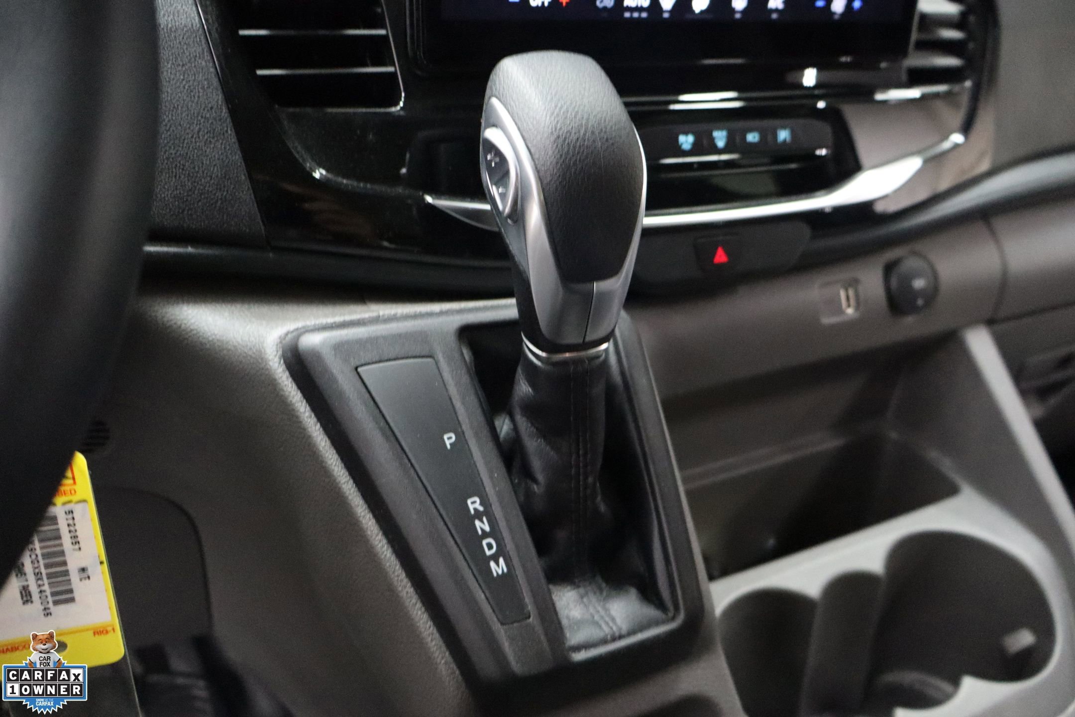 Certified 2025 Ford Transit 350 XLT image 18