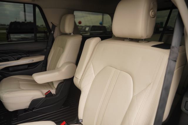 Certified 2019 Ford Expedition Platinum AWD/4WD image 14