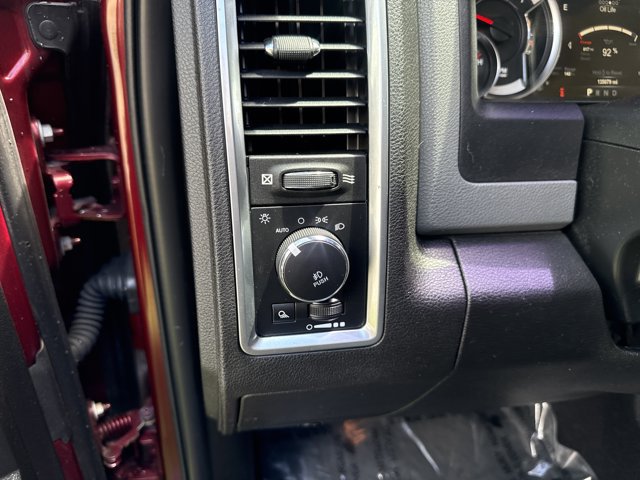 Used 2019 RAM 1500 Big Horn RWD image 15