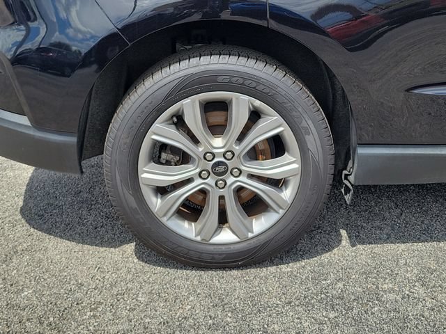 Certified 2024 Ford Edge Titanium AWD/4WD image 6