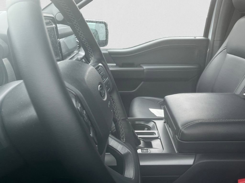 Certified 2025 Ford F150 Lariat w/ Equipment Group 501A Mid image 7