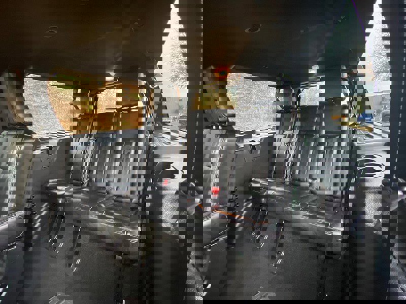 Certified 2017 Ford Expedition EL Platinum image 40