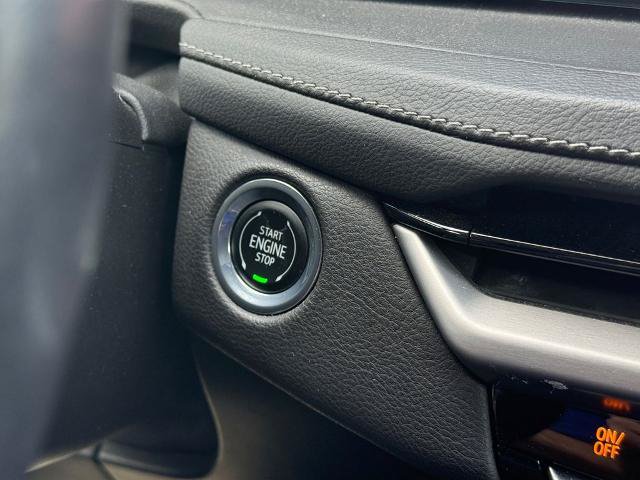 Used 2024 Cadillac XT4 Premium Luxury AWD/4WD image 29