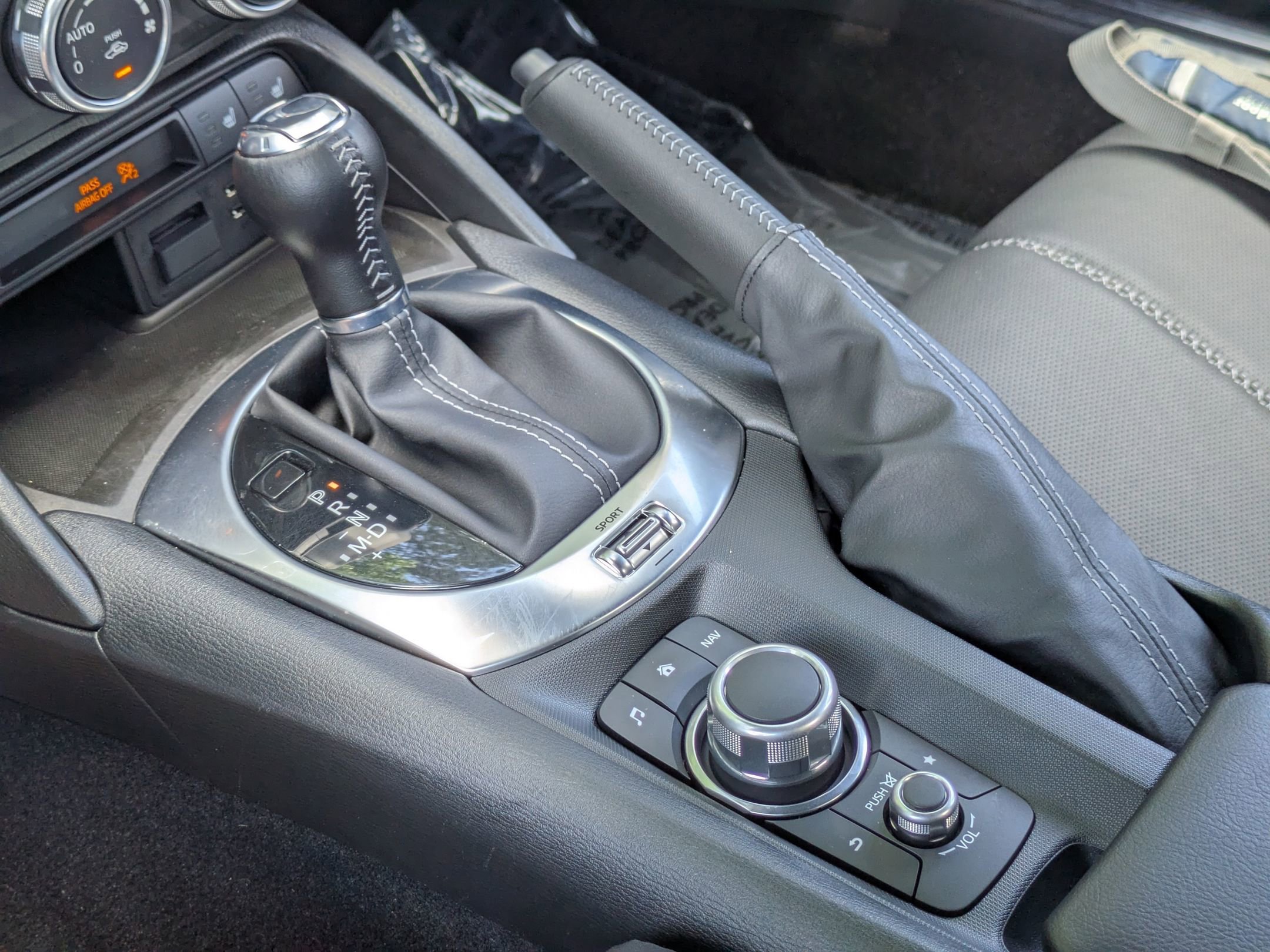 Used 2023 MAZDA MX-5 Miata Grand Touring RWD image 21