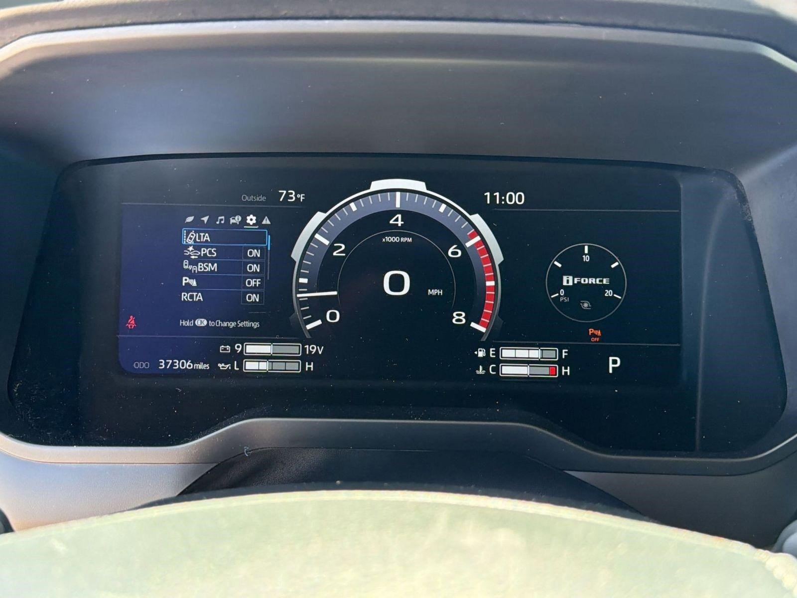 Used 2024 Toyota Tundra Limited w/ Power Package image 19