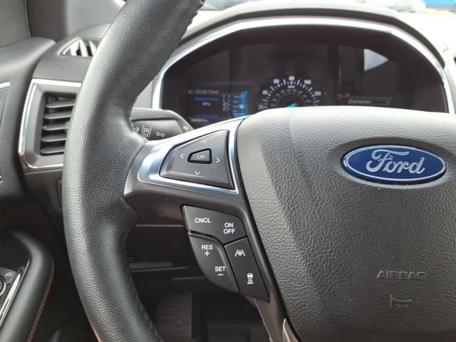 Certified 2020 Ford Edge Titanium w/ Equipment Group 301A AWD/4WD image 25