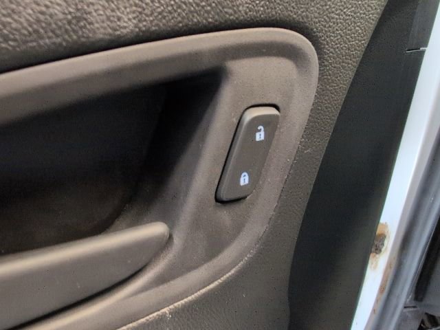 Used 2022 Chevrolet Colorado W/T image 16