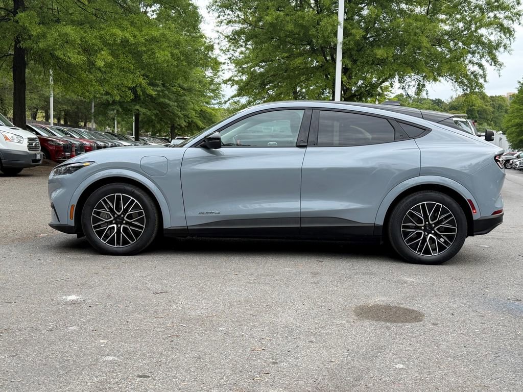 Certified 2025 Ford Mustang Mach-E Premium AWD/4WD image 4