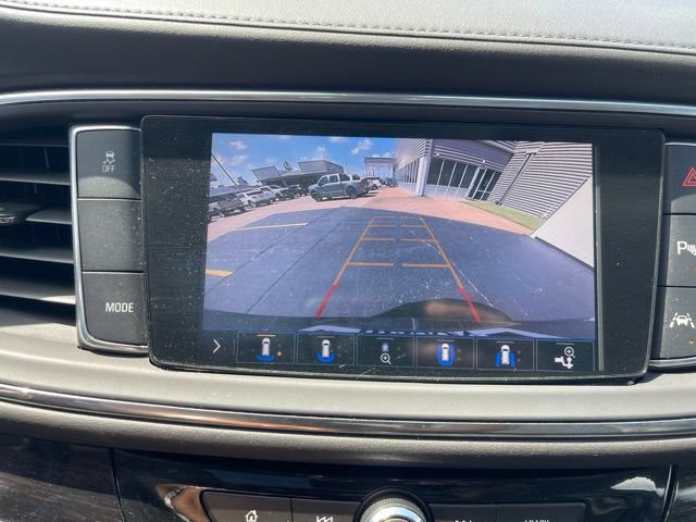Used 2020 Buick Enclave Avenir w/ Avenir Technology Package FWD image 30