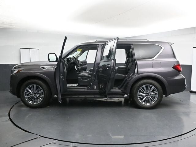 Used 2024 INFINITI QX80 Luxe AWD/4WD image 36