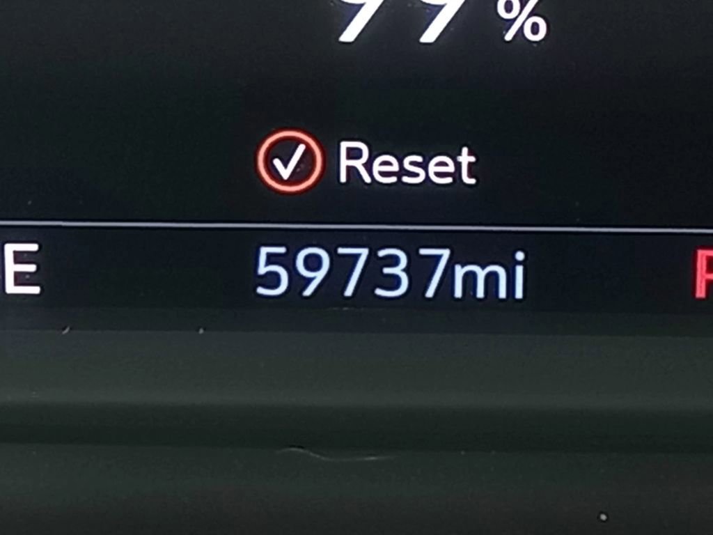 Used 2021 Chevrolet Suburban High Country image 23