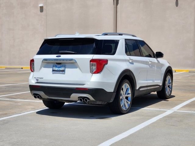 Certified 2022 Ford Explorer Platinum w/ Equipment Group 601A RWD image 5