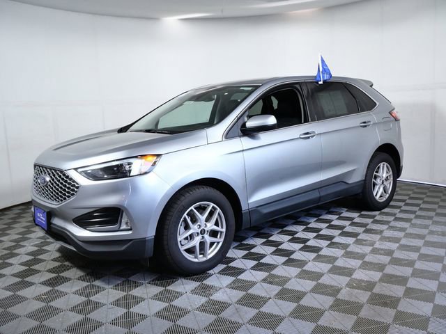 Certified 2024 Ford Edge SEL w/ Convenience Package AWD/4WD image 5