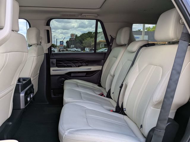 Certified 2018 Ford Expedition Platinum RWD image 14
