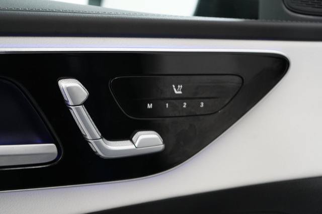 Used 2025 Mercedes-Benz C 300 4MATIC Sedan image 20