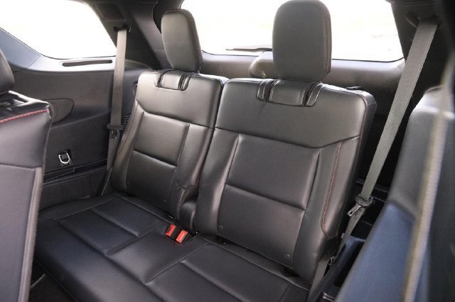 Certified 2025 Ford Explorer ST-Line w/ ST-Line Street Pack AWD/4WD image 11