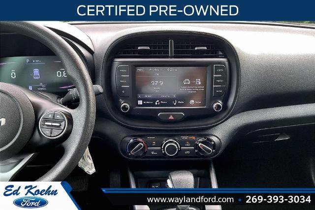 Used 2023 Kia Soul LX w/ Option Group 015 FWD image 6