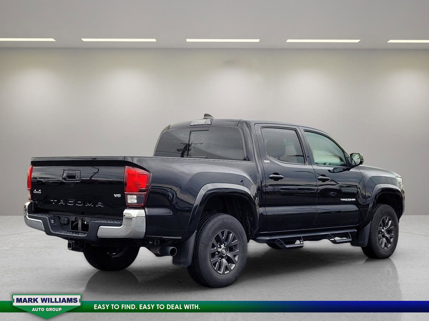 Used 2021 Toyota Tacoma SR5 image 8