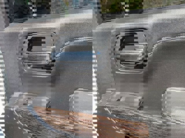 Used 2020 GMC Sierra 1500 Elevation w/ Elevation Value Package image 33