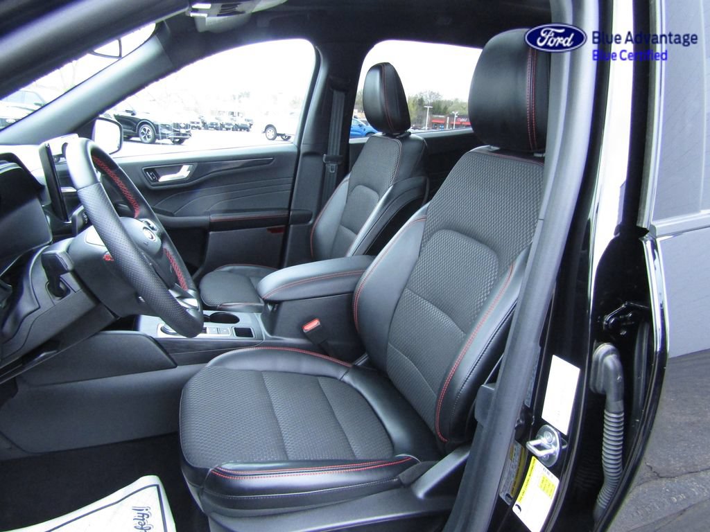 Certified 2023 Ford Escape ST-Line Elite AWD/4WD image 20
