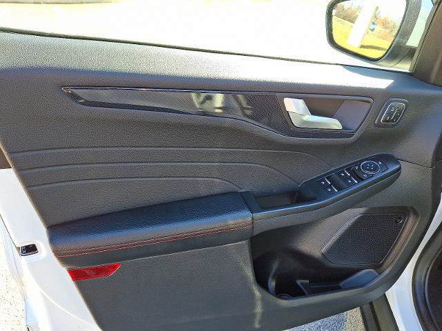 Certified 2023 Ford Escape ST-Line Select w/ Tech Pack #2 image 12