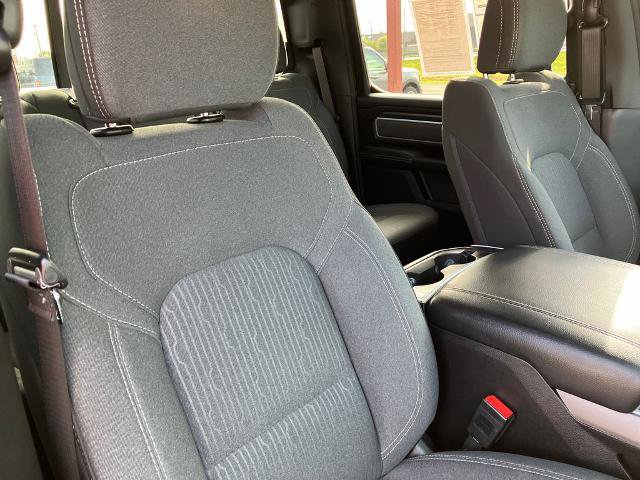 Used 2023 RAM 1500 Big Horn AWD/4WD image 23