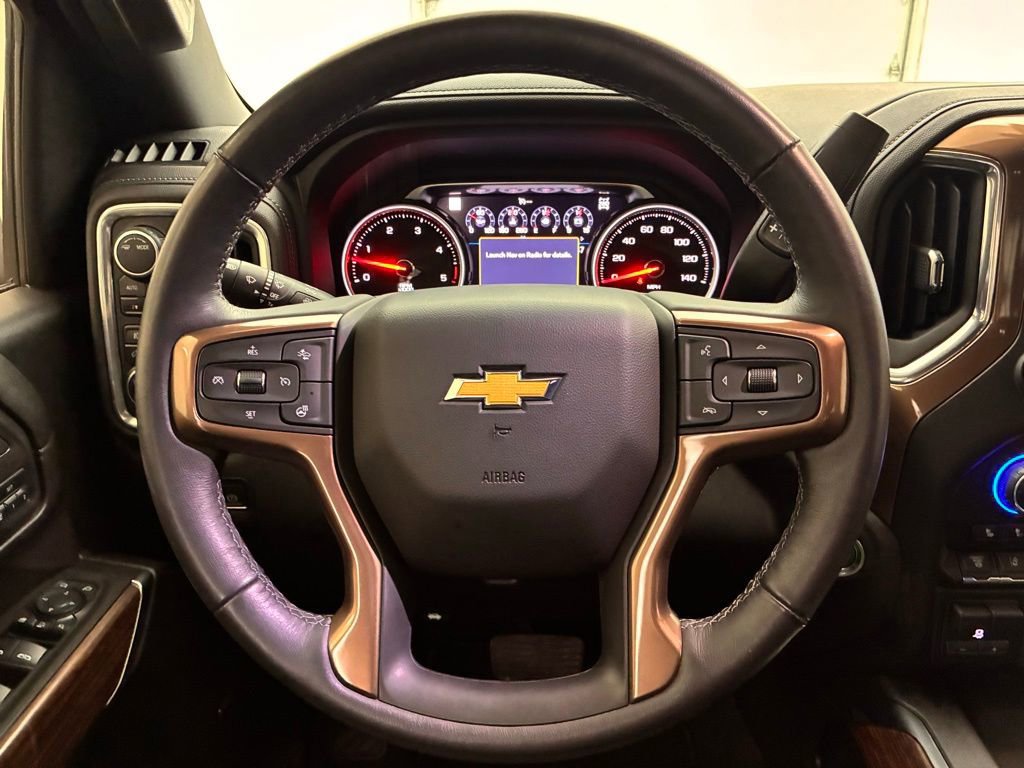 Used 2021 Chevrolet Silverado 3500 High Country image 22