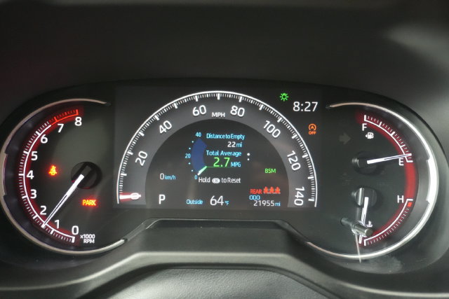 Used 2025 Toyota RAV4 XLE AWD/4WD image 11