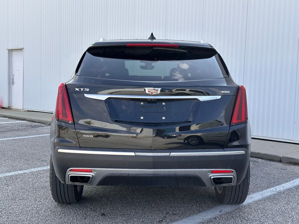 Used 2023 Cadillac XT5 Premium Luxury w/ Technology Package image 4