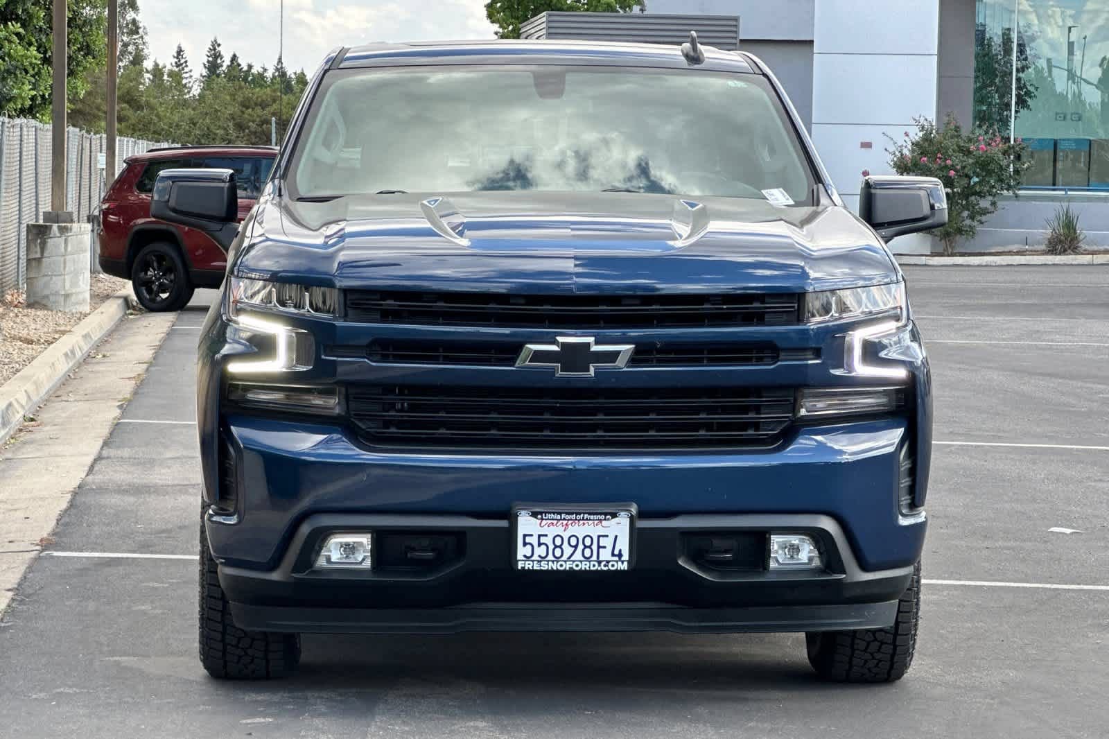Used 2021 Chevrolet Silverado 1500 RST w/ Convenience Package II AWD/4WD image 10