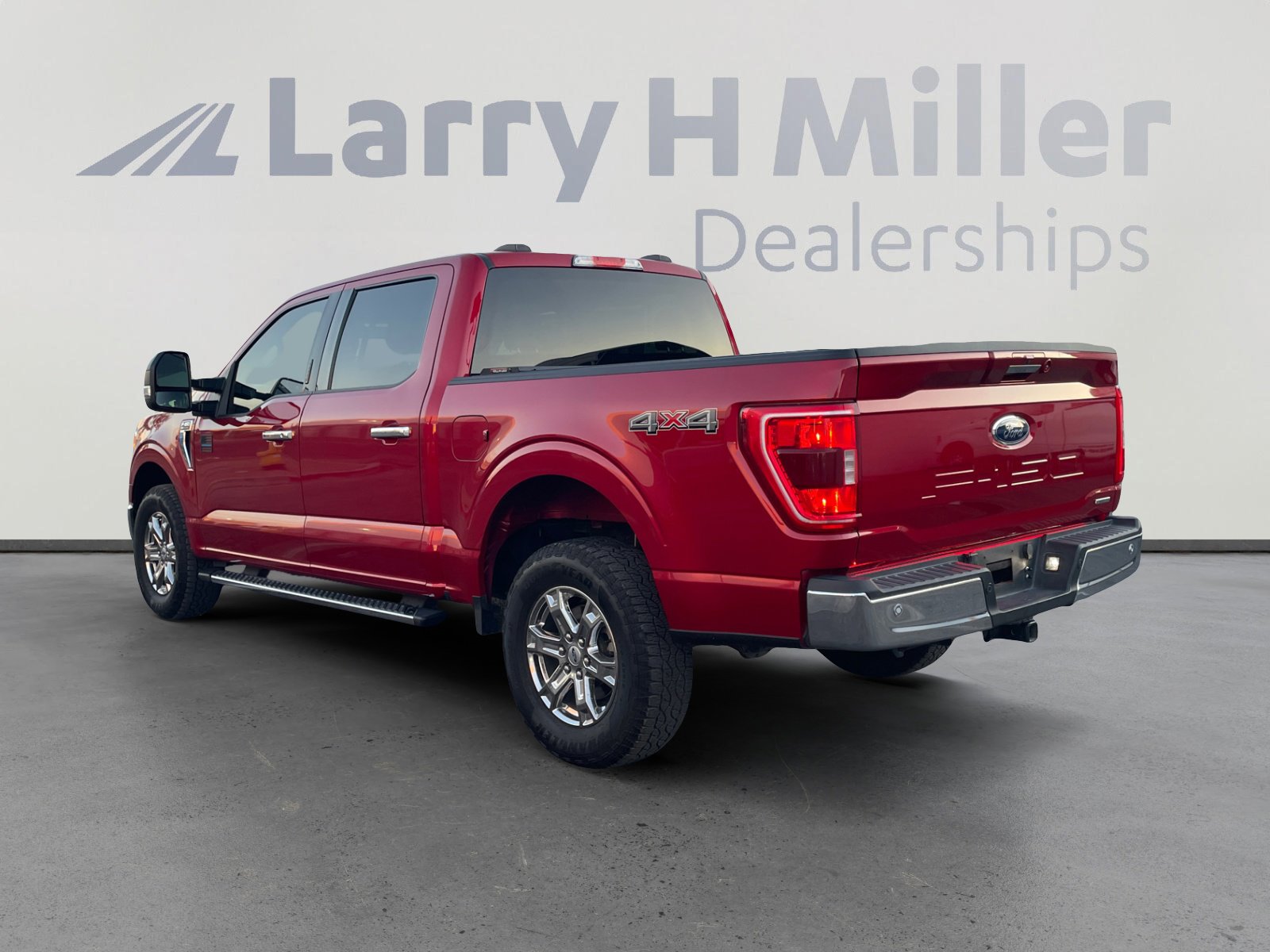 Certified 2021 Ford F150 XLT w/ Equipment Group 302A High AWD/4WD image 3
