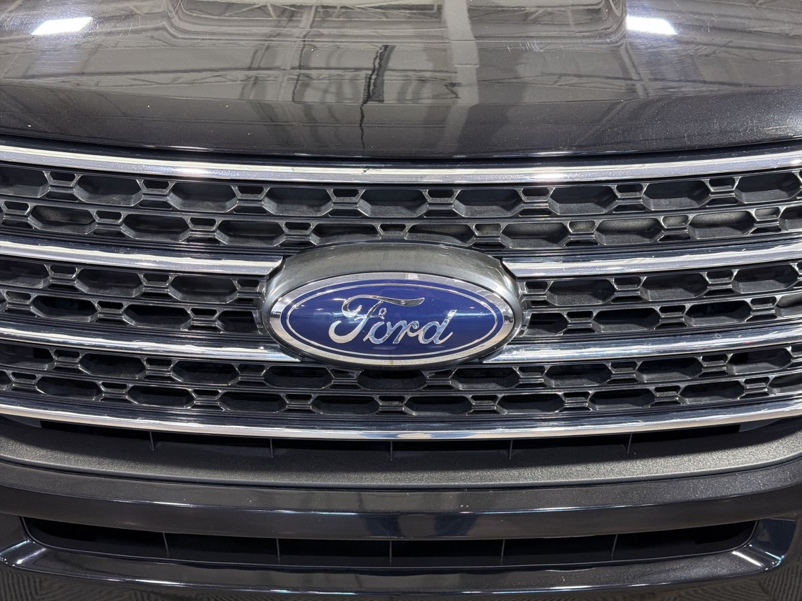 Certified 2023 Ford Explorer XLT w/ Equipment Group 202A AWD/4WD image 12