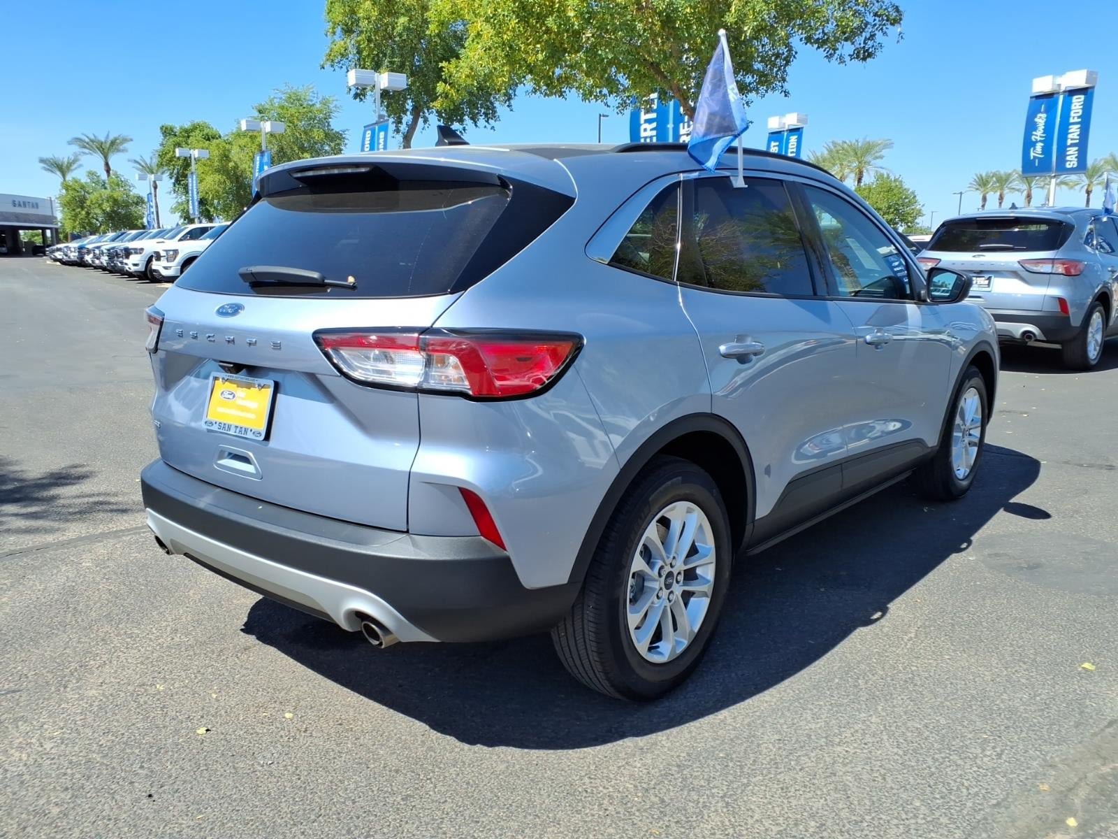 Certified 2022 Ford Escape SE w/ Convenience Package FWD image 4