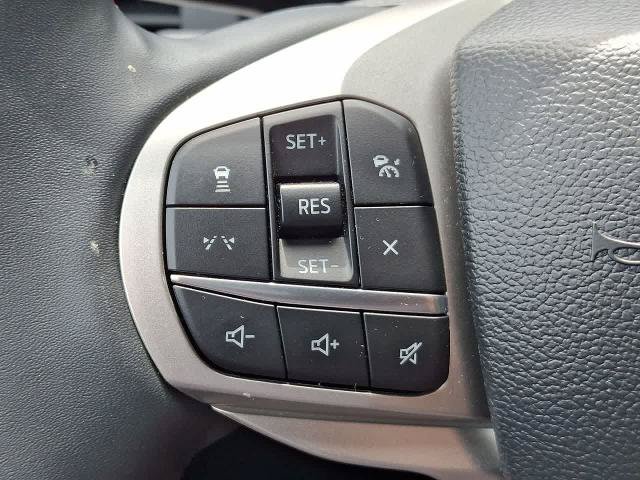 Certified 2025 Ford Explorer Active AWD/4WD image 23