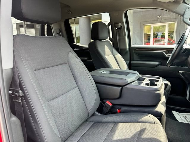 Used 2023 Chevrolet Silverado 1500 LT AWD/4WD image 45